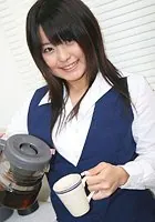 人妻ラブドール 若妻OLオフィス不倫 ちはる24歳