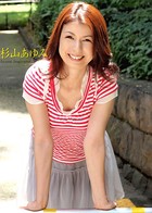 人妻・熟女通信DX 「我慢できない団地妻」 杉山あゆみのサムネイル画像