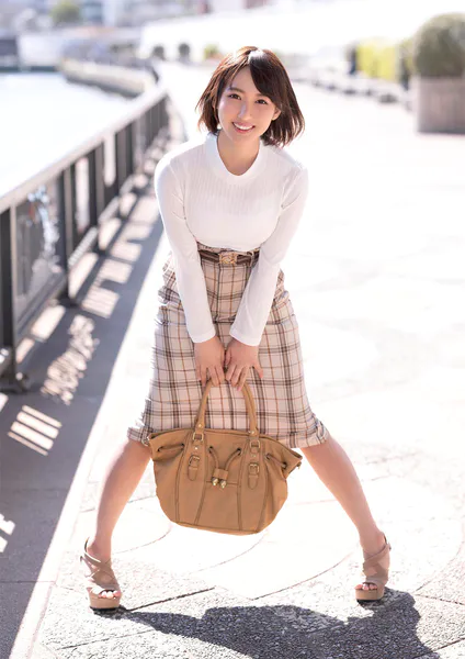 北海道からAV女優になるために上京！？面接と言いつつ生ハメ生中！意外とエロかったw